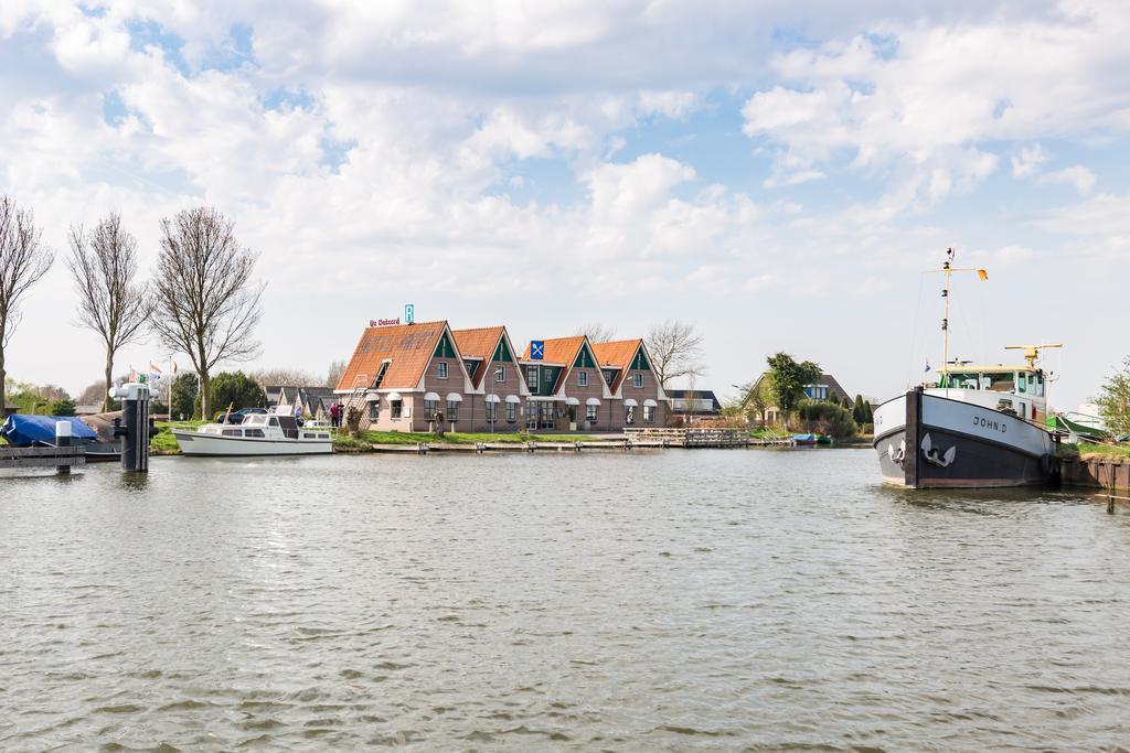 Hotel Restaurant De Buizerd Langedijk 외부 사진