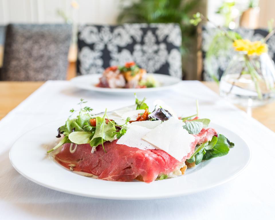 Hotel Restaurant De Buizerd Langedijk 외부 사진